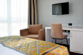 Hotel Swiss Star